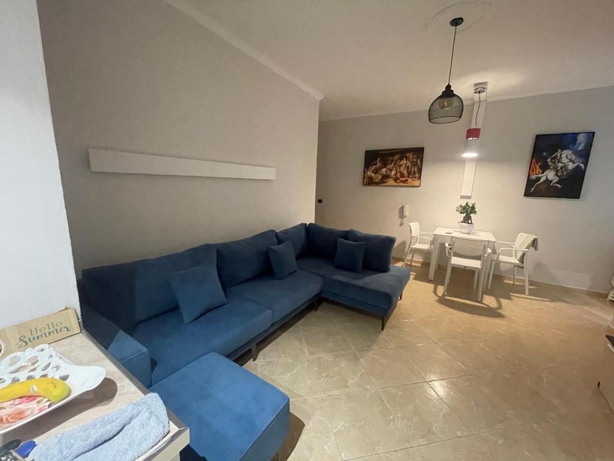 Rea Beach House Durrës Esterno foto